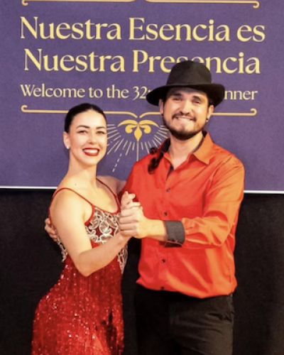 Guapea Dance School members dancing